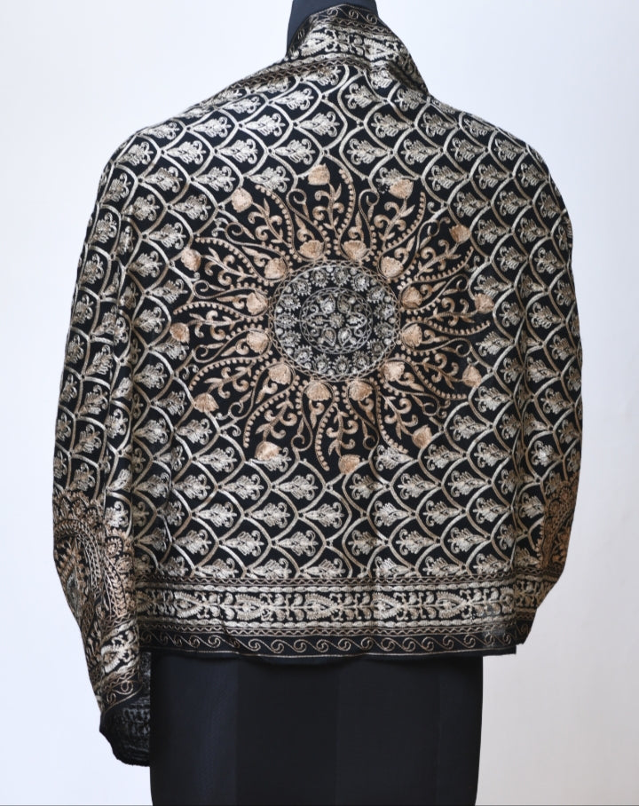 Embroidery with zari design stole