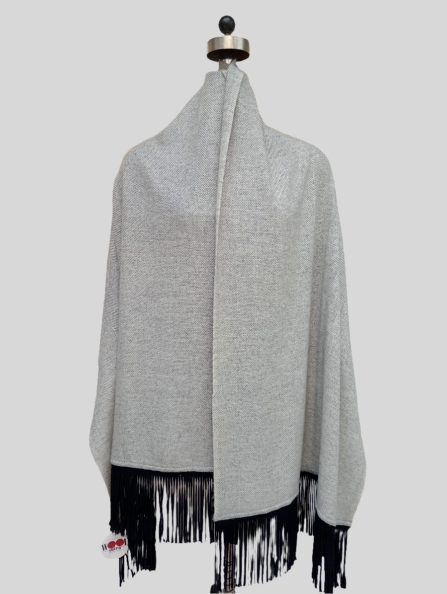 Herring bone design with tassels stole