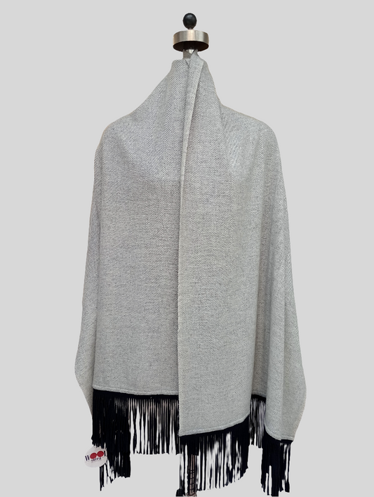 Herring bone design with tassels stole