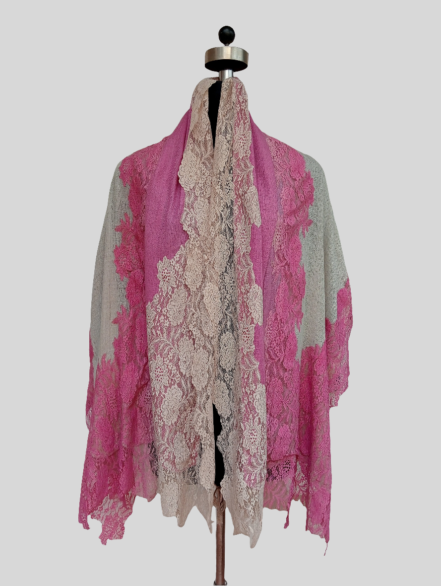 Five sided lace stole