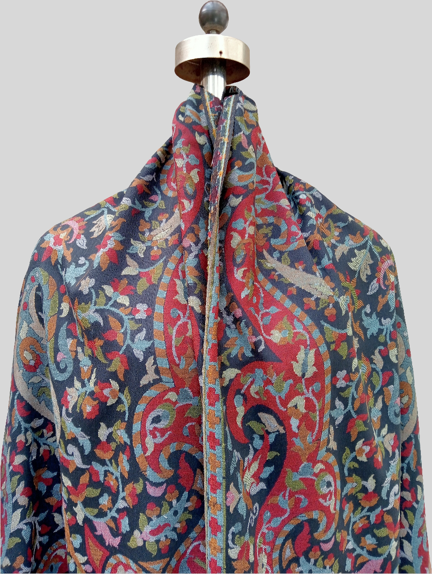Kani design woven shawl