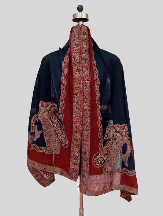 Fine wool stole with woven jamawar border