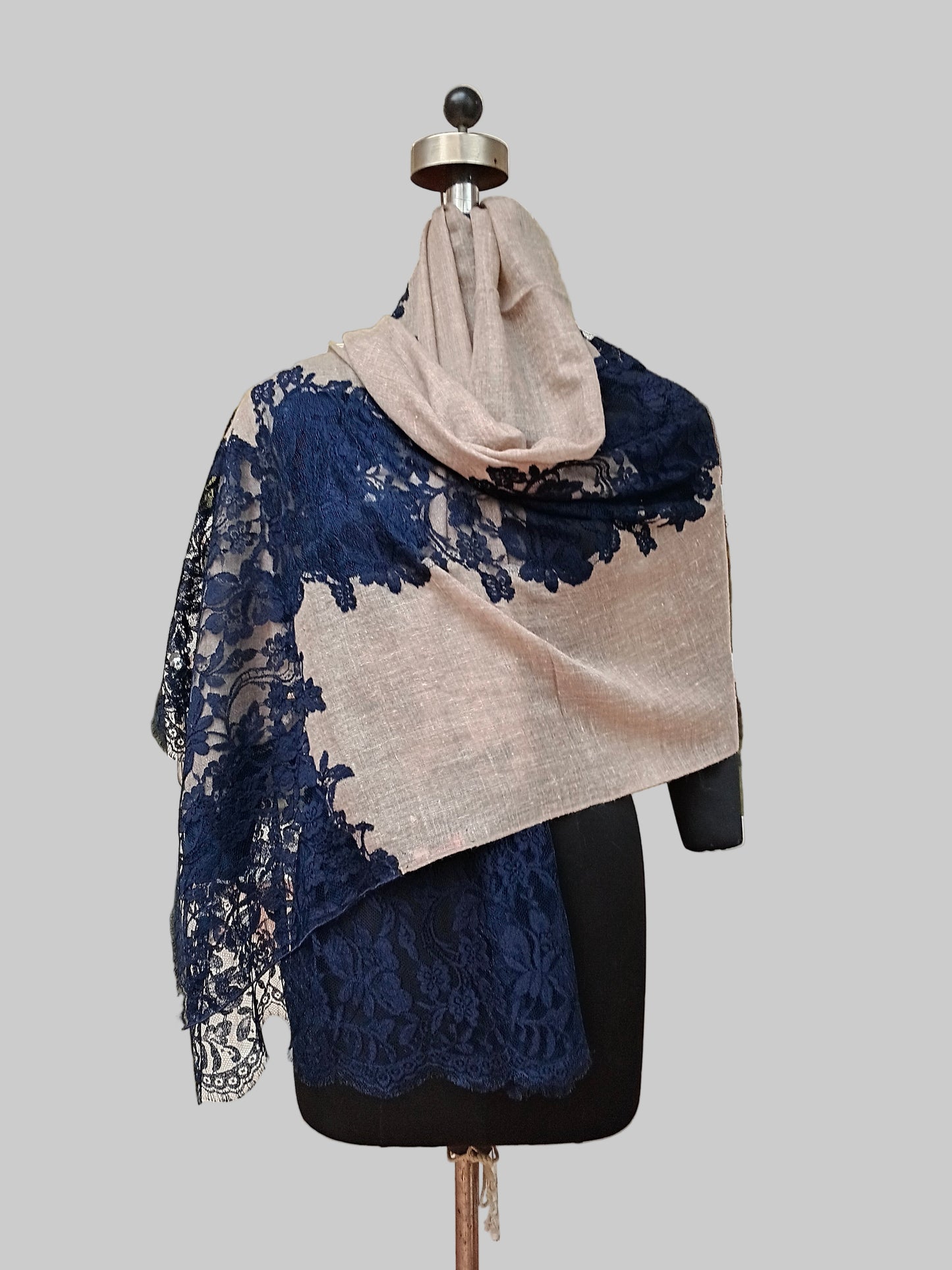 Pure Cashmere French Chantilly Stole - beige with Blue Lace