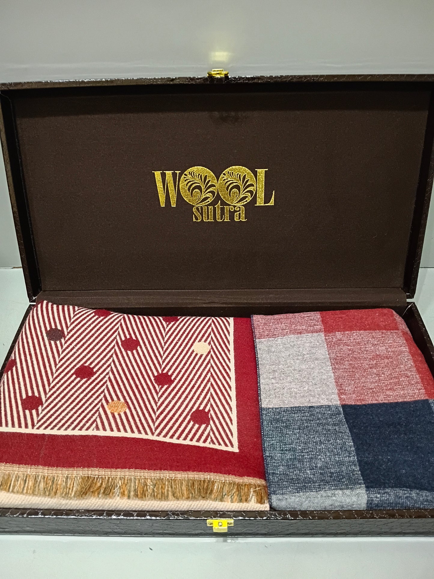 Men & women silk wool stoles Combo box