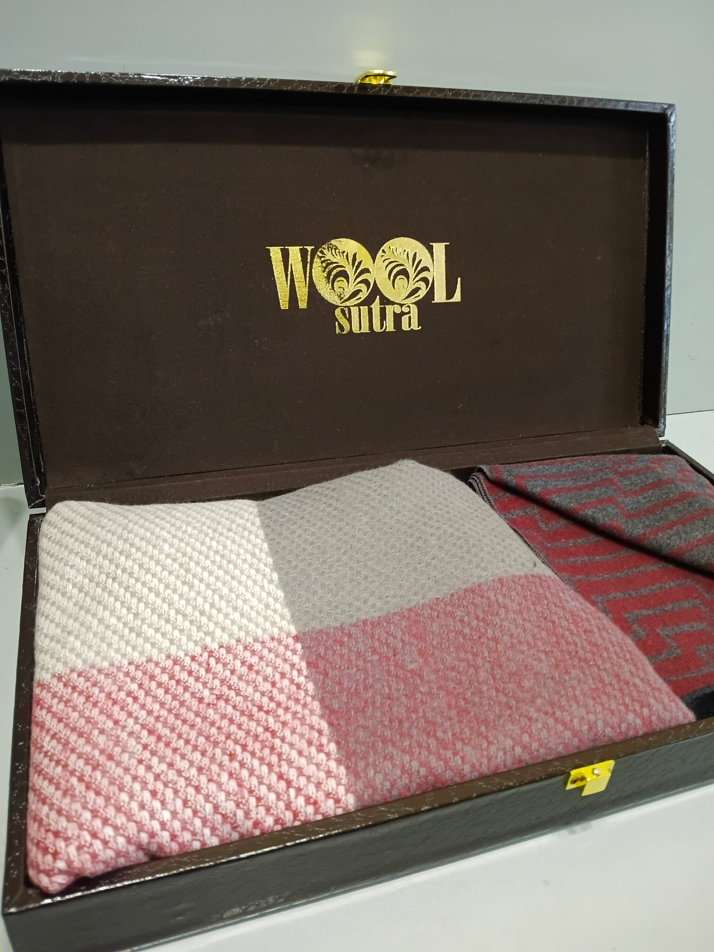 Men & women silk wool stoles Combo box