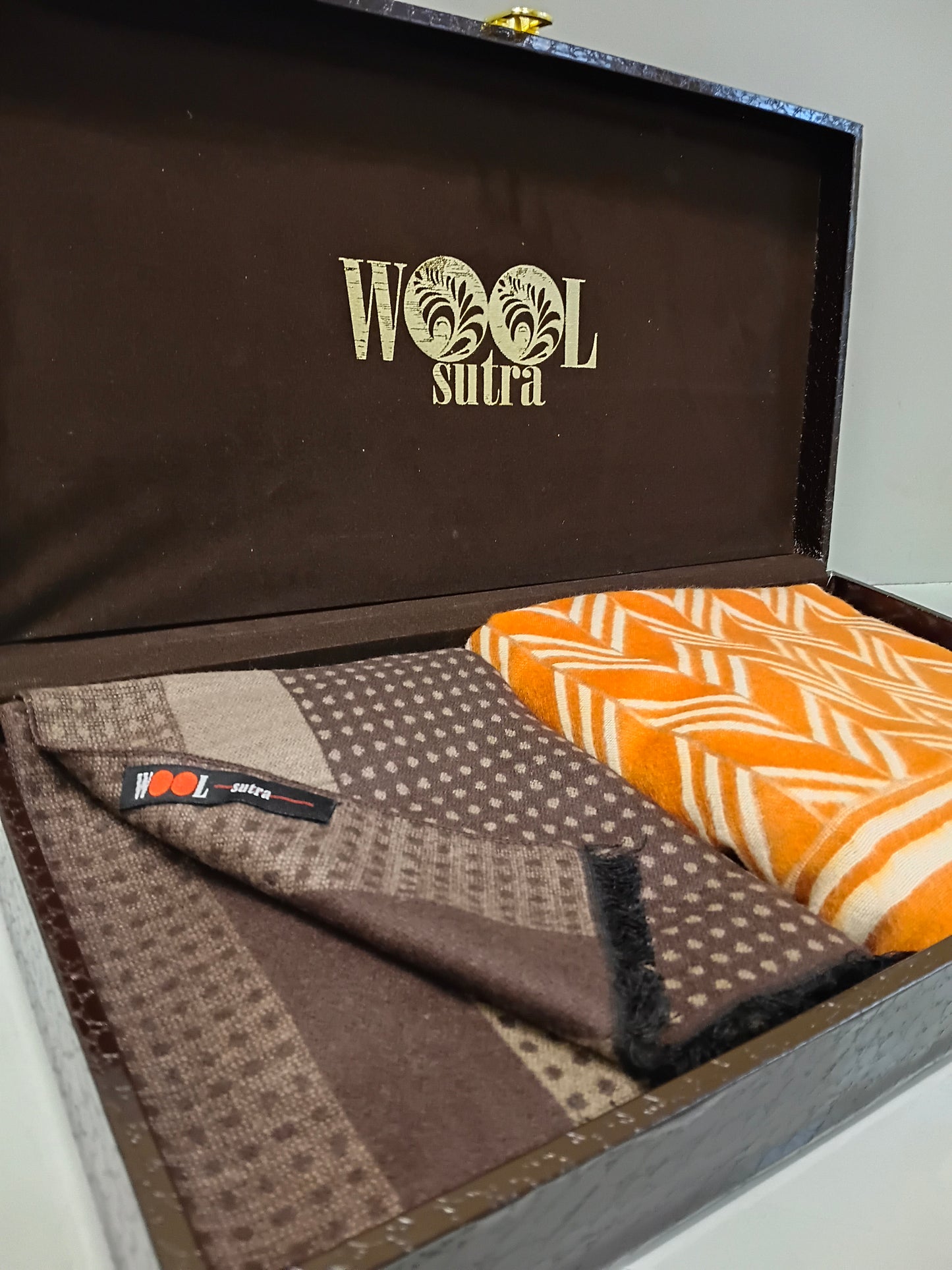 Men’s silk wool + ladies Silk wool stoles