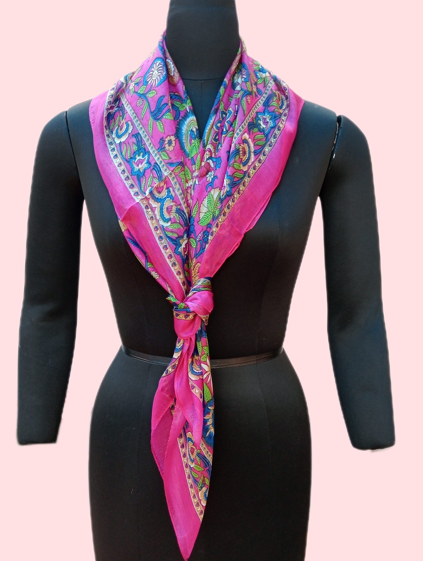 Pure silk scarf ( pink )