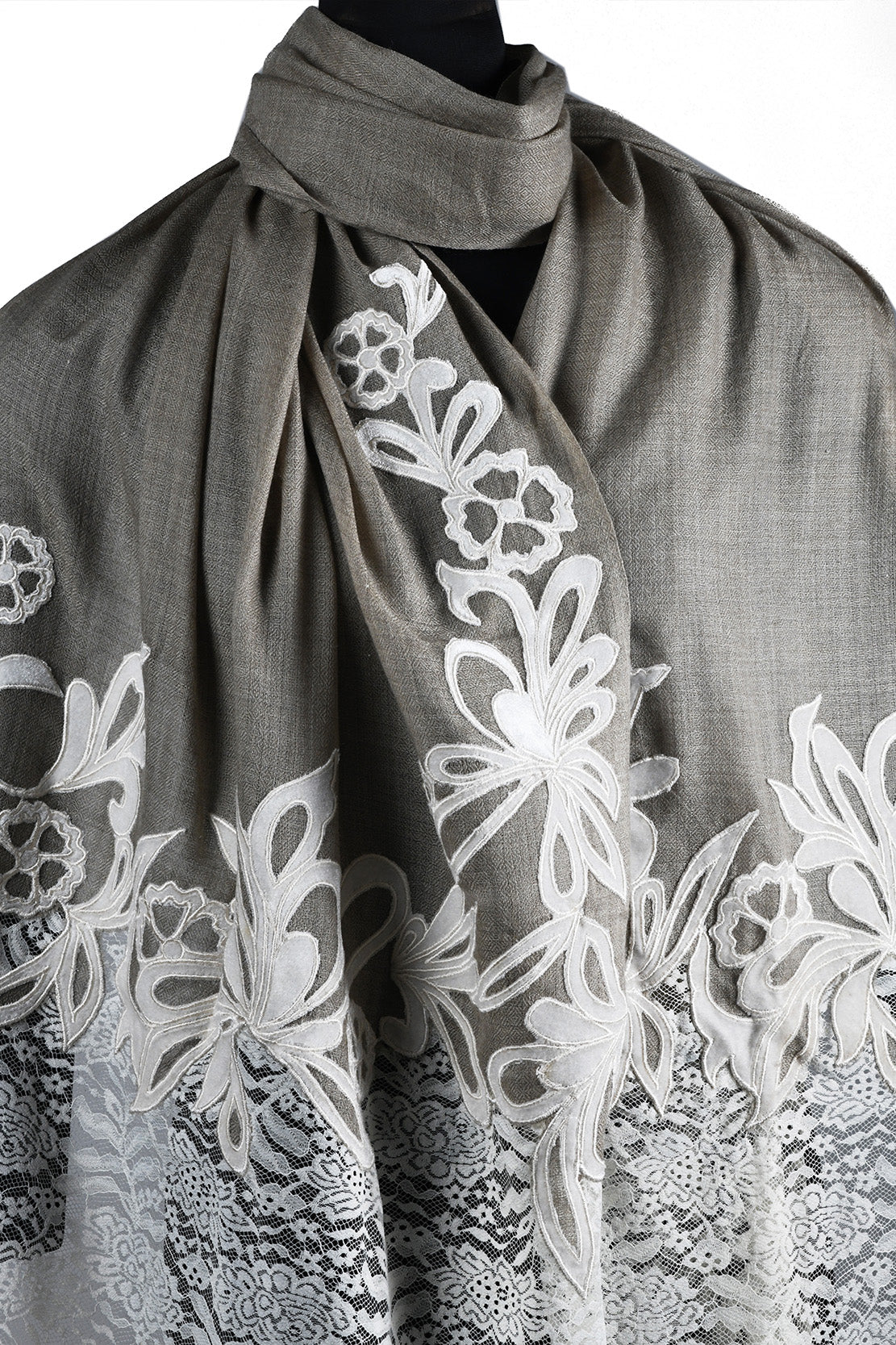Lace Stole With Velvet Appliqué Work - White