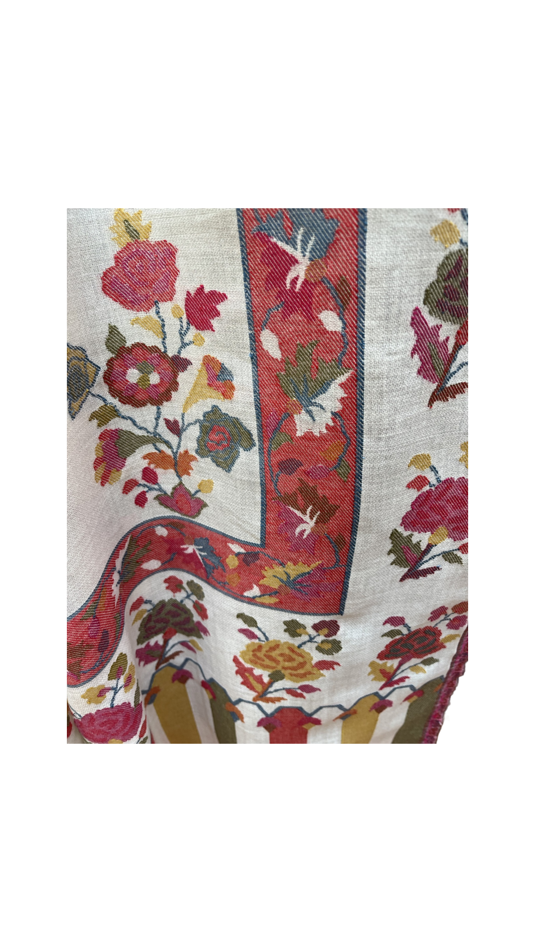 Kani Design Shawl - Off white