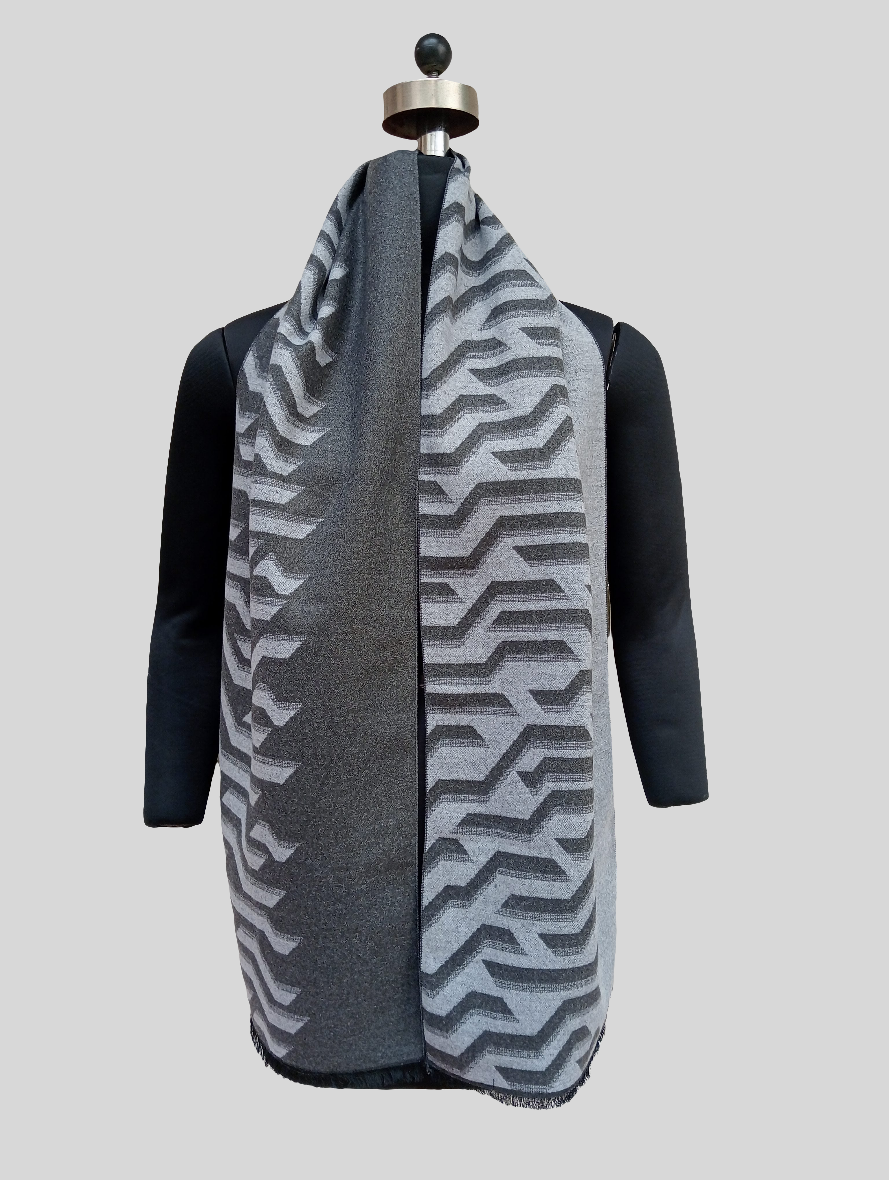 Silk wool zigzag pattern stole