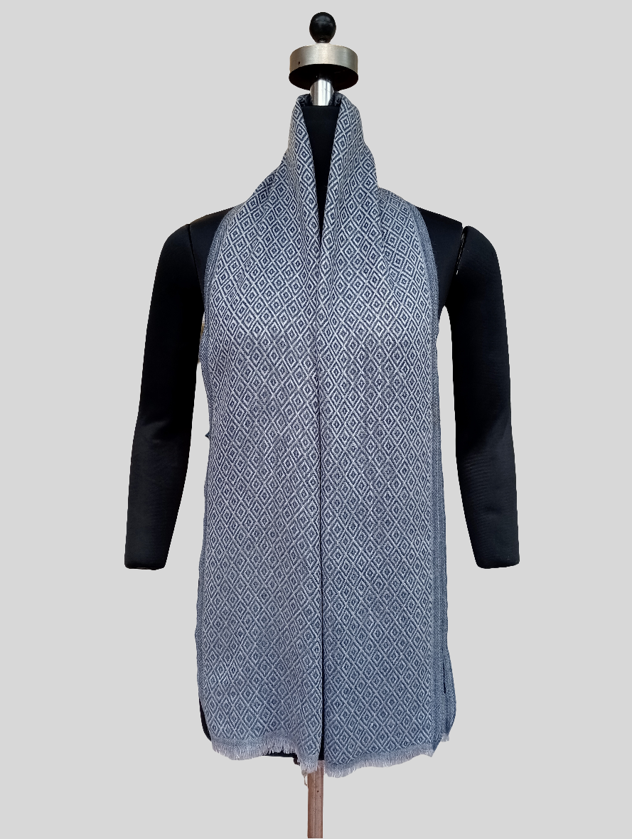 Fine wool Stole