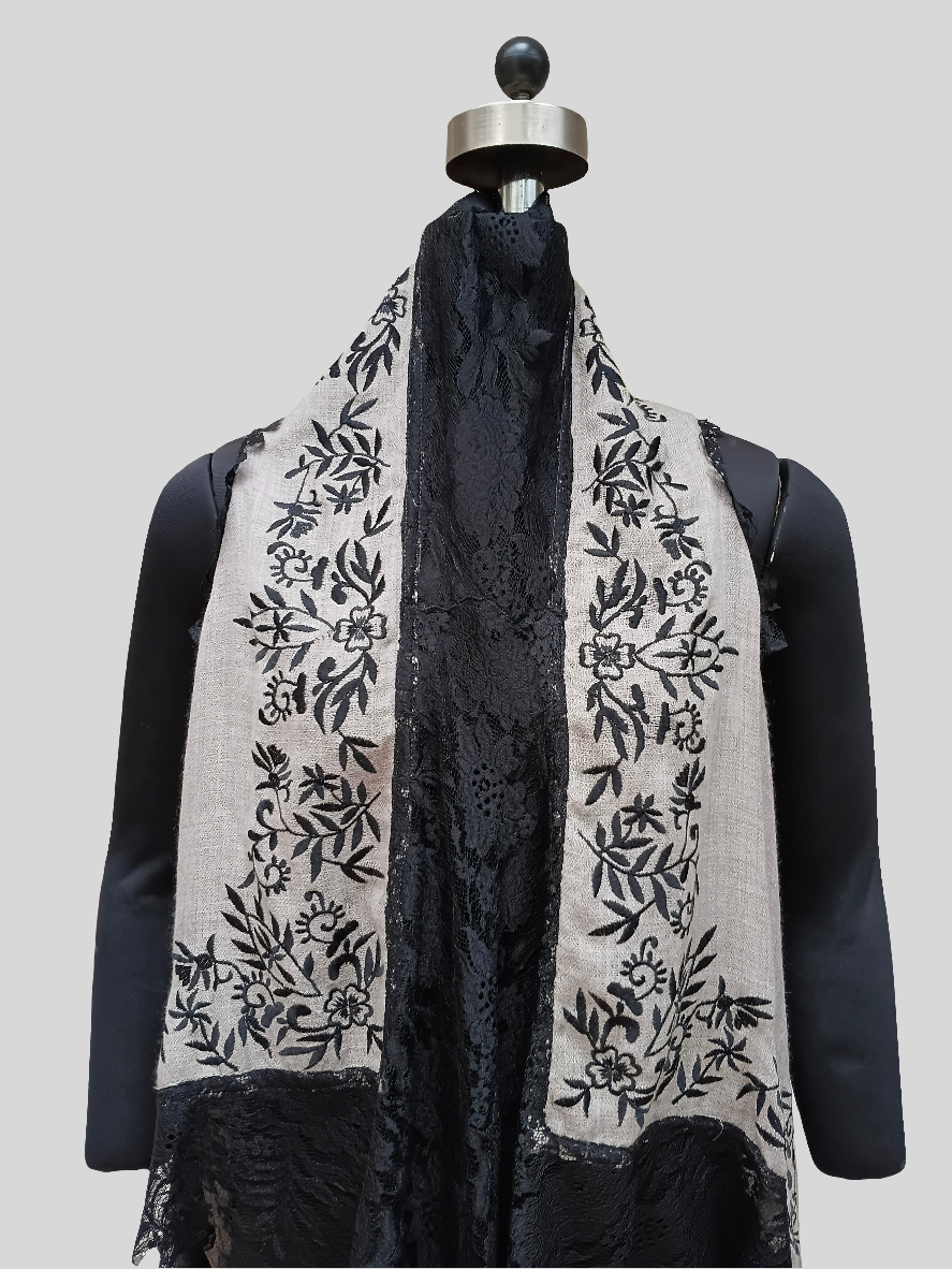 Super Fine wool embroidered lace jacket