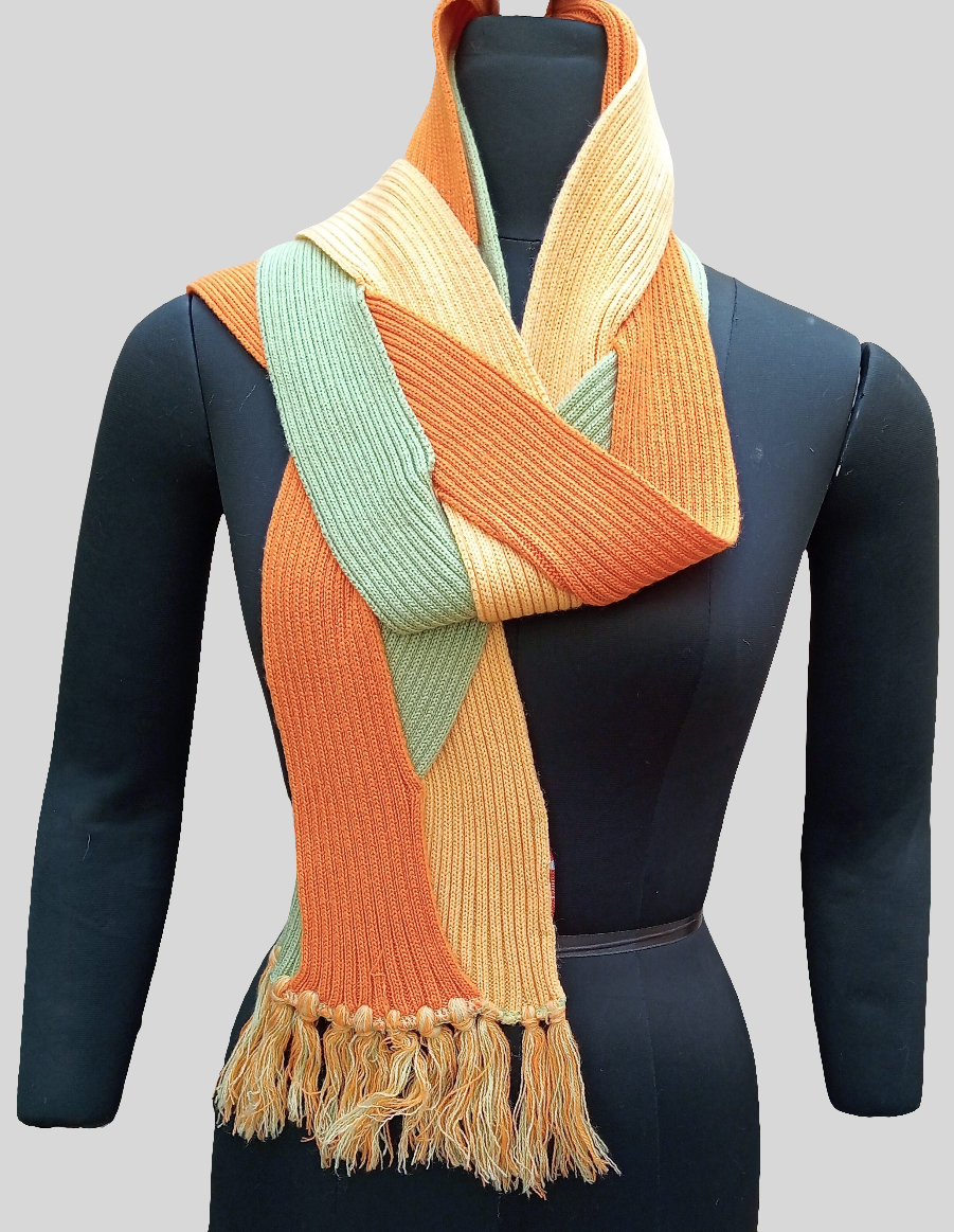 Pure wool scarf tricolour