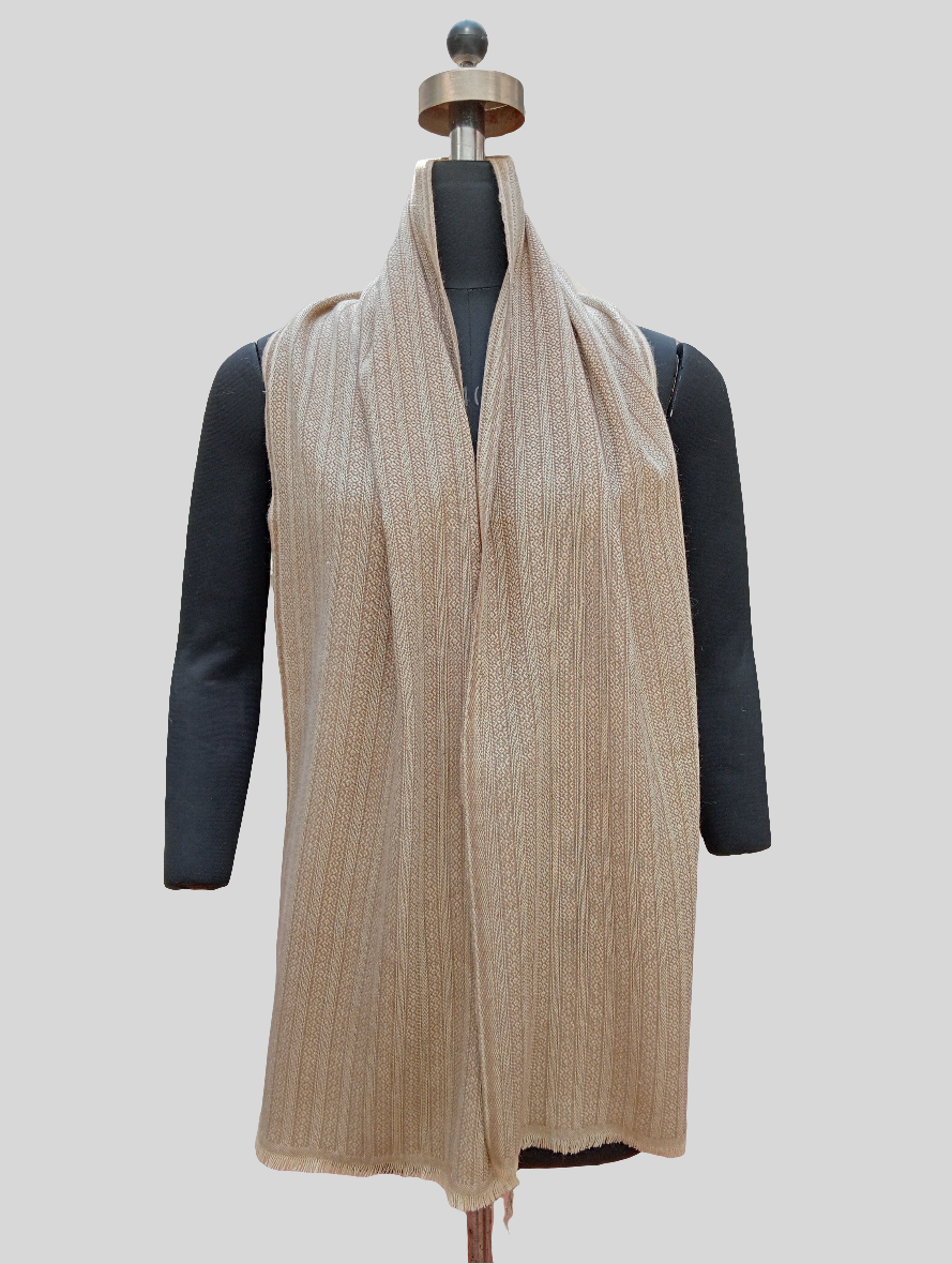 Fine wool stole