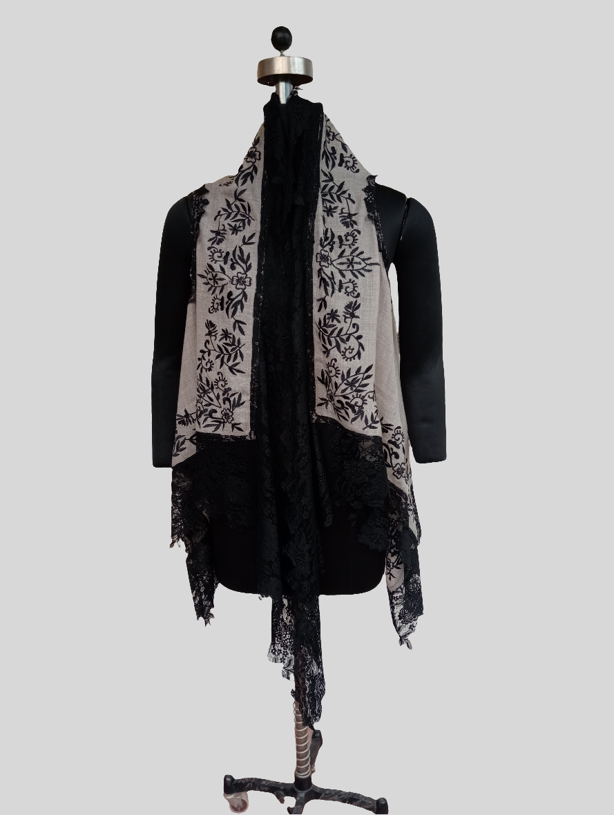 Super Fine wool embroidered lace jacket