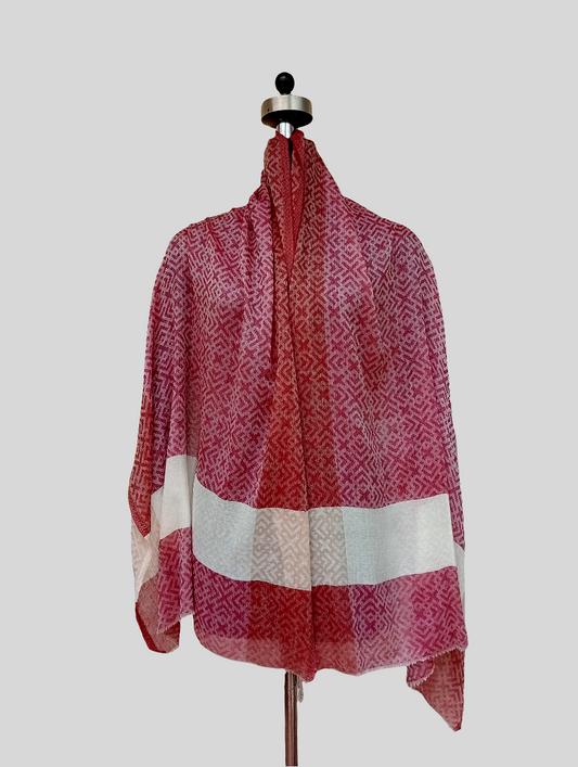 Fine wool stole
