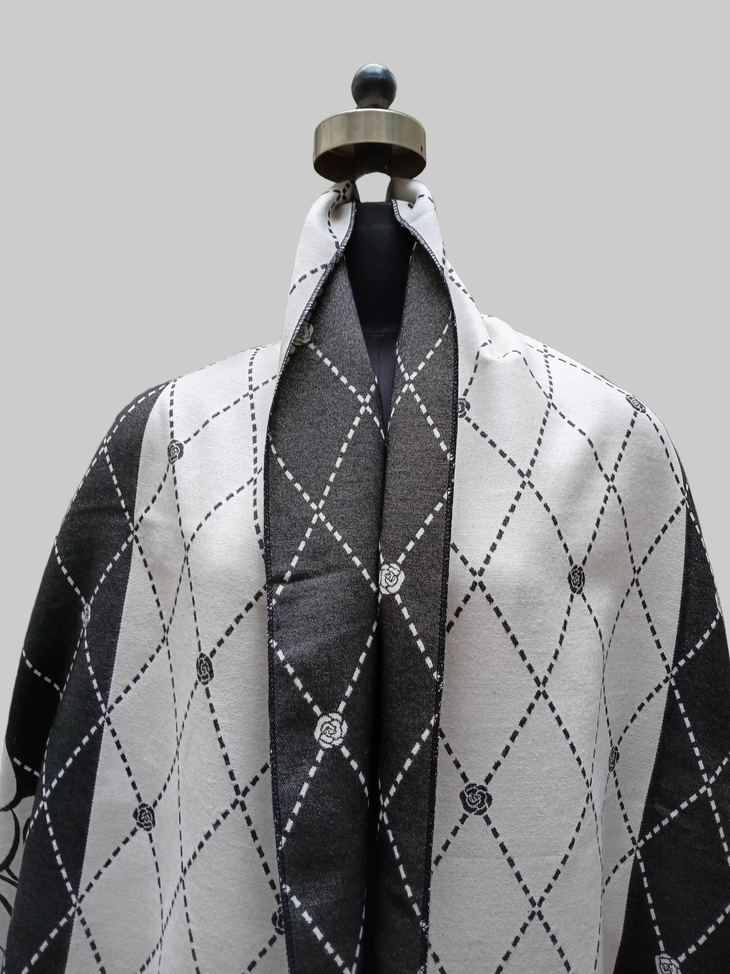 Ladies Silk wool stole