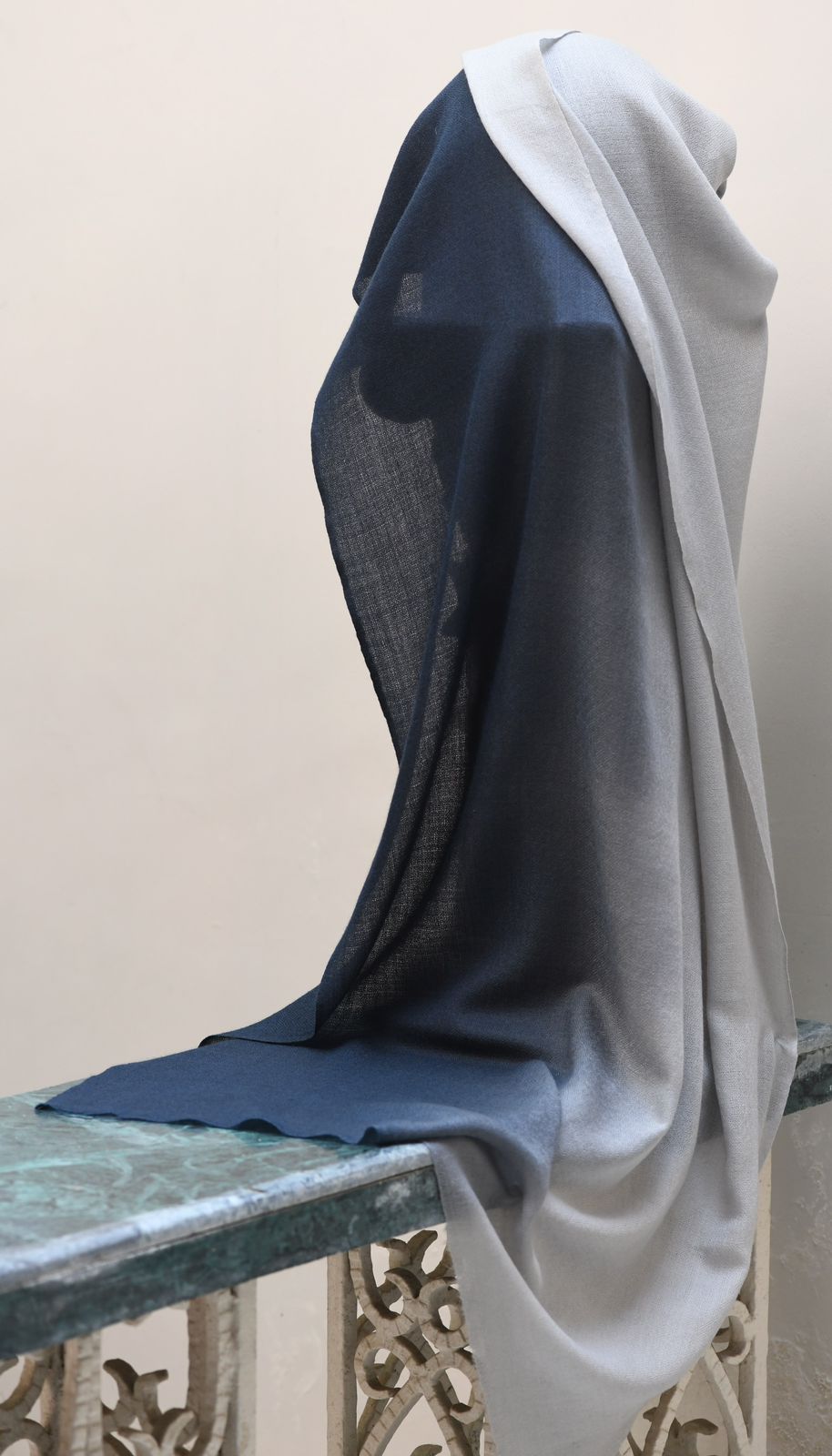 Combo box double shaded +  mens silk wool stole