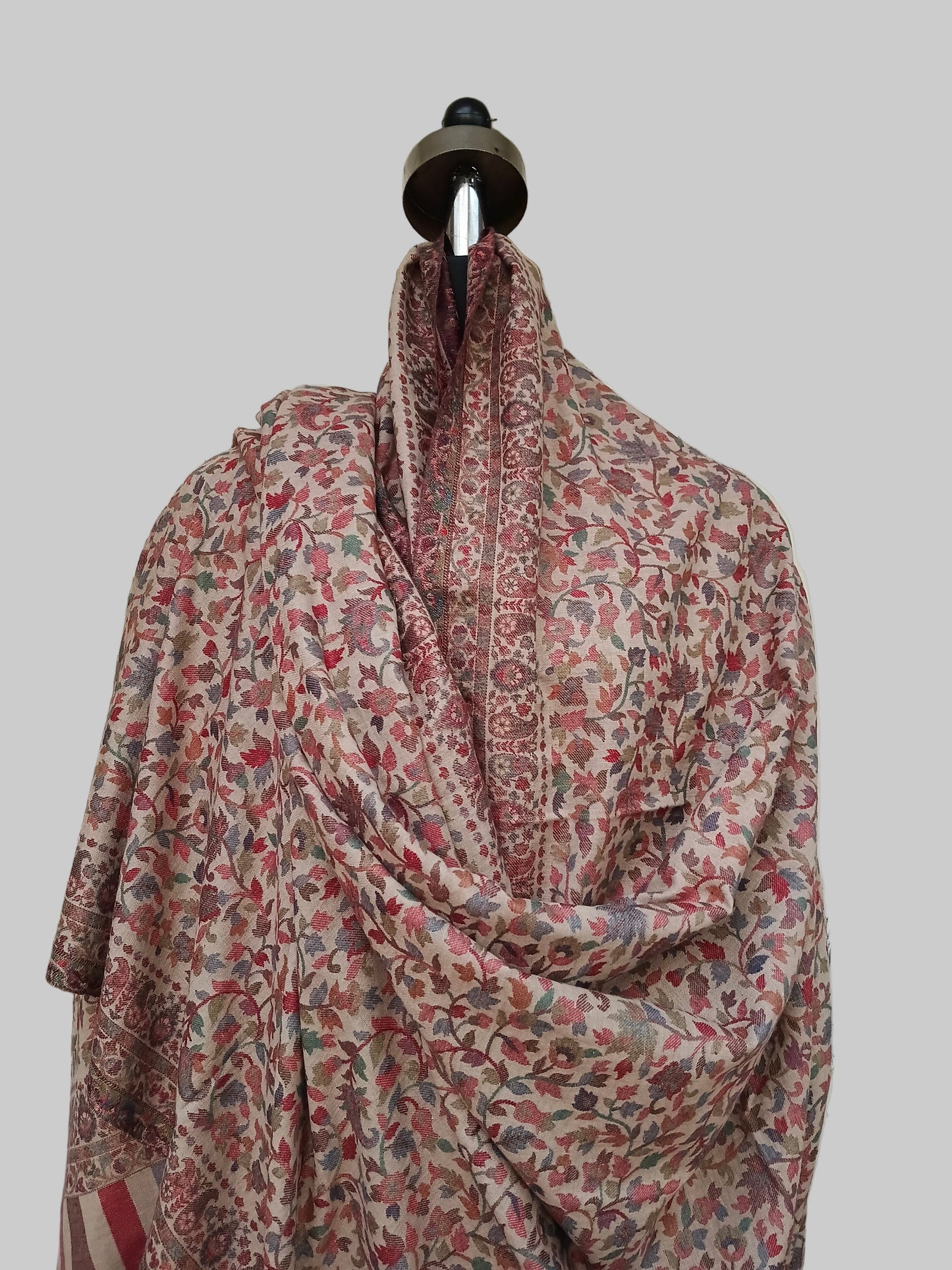 Men’s Kani design shawl