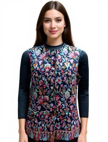 Sleeveless all over jamawar jacket