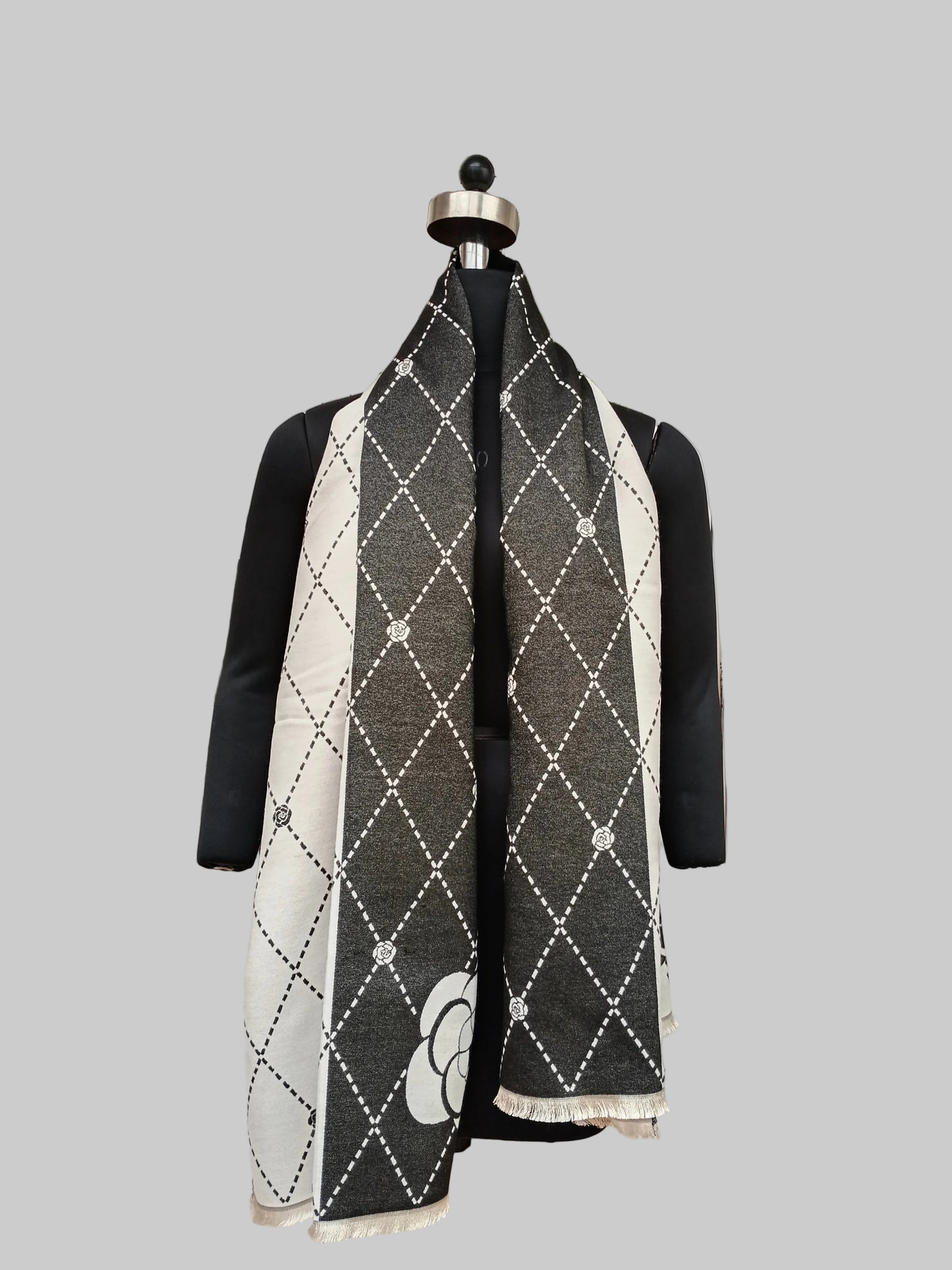 Ladies Reversible silk wool stole