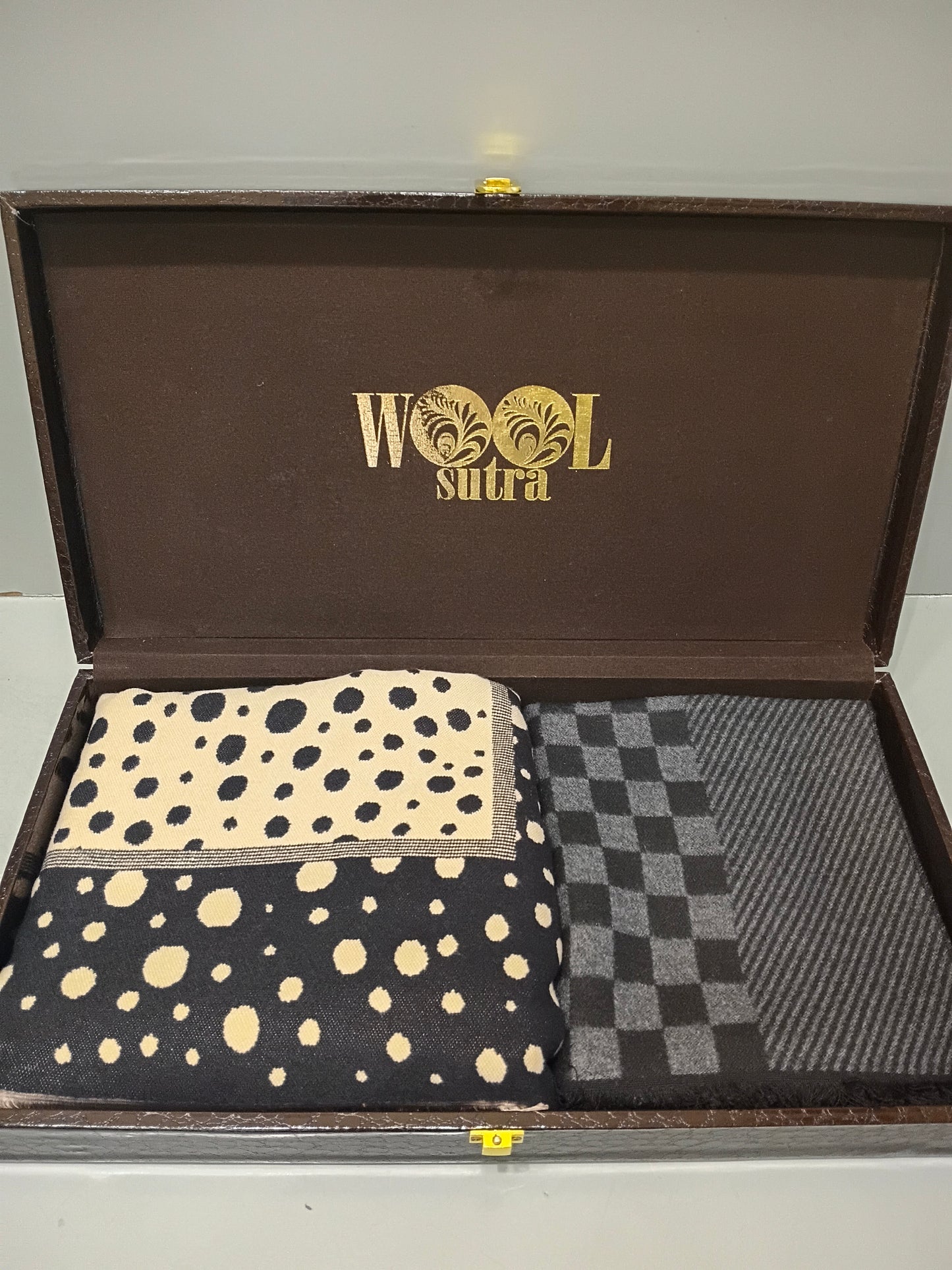 Men's Silk wool +ladies Silk wool stoles combo box