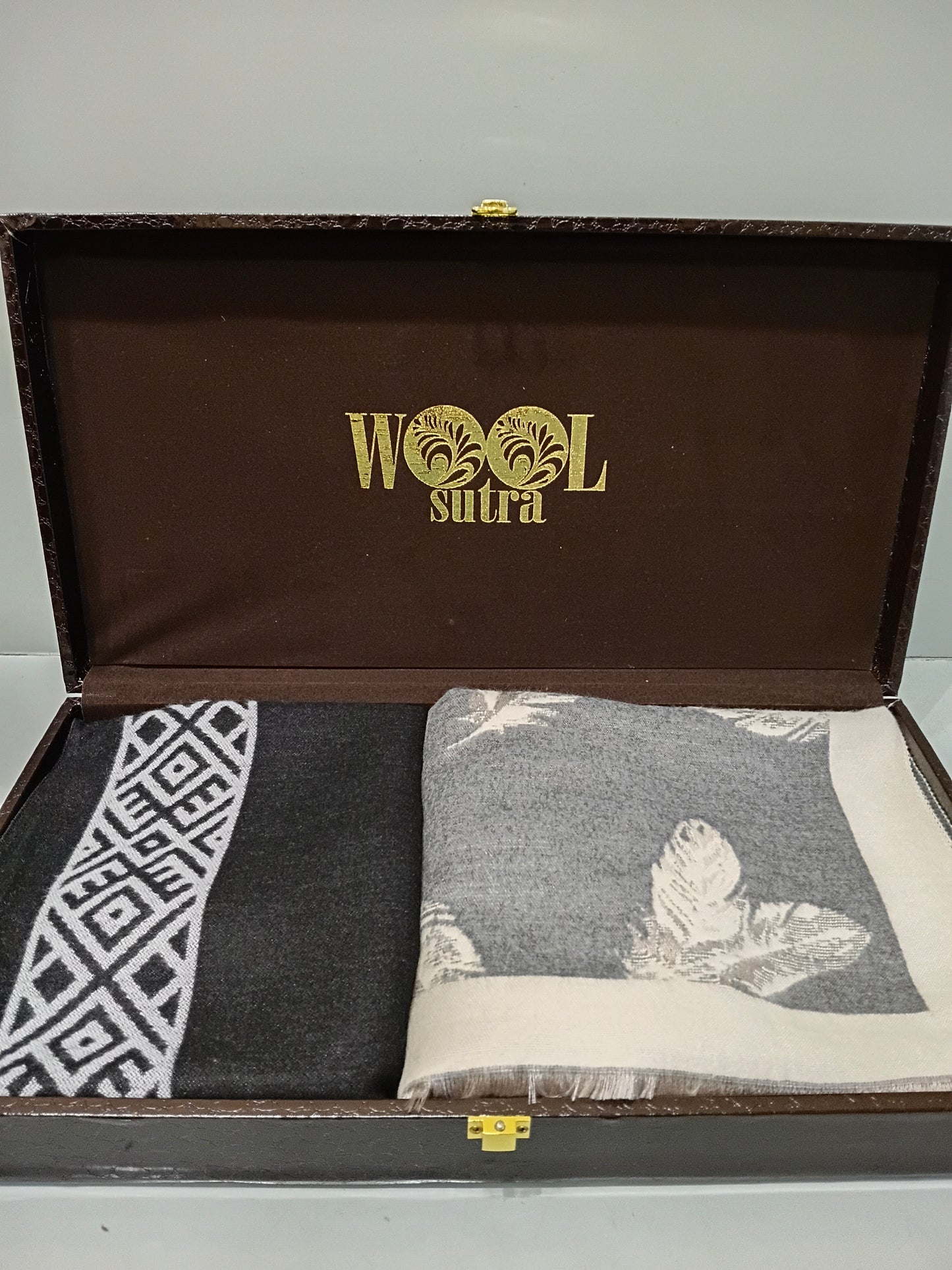 Men’s silk wool + ladies Silk wool stoles