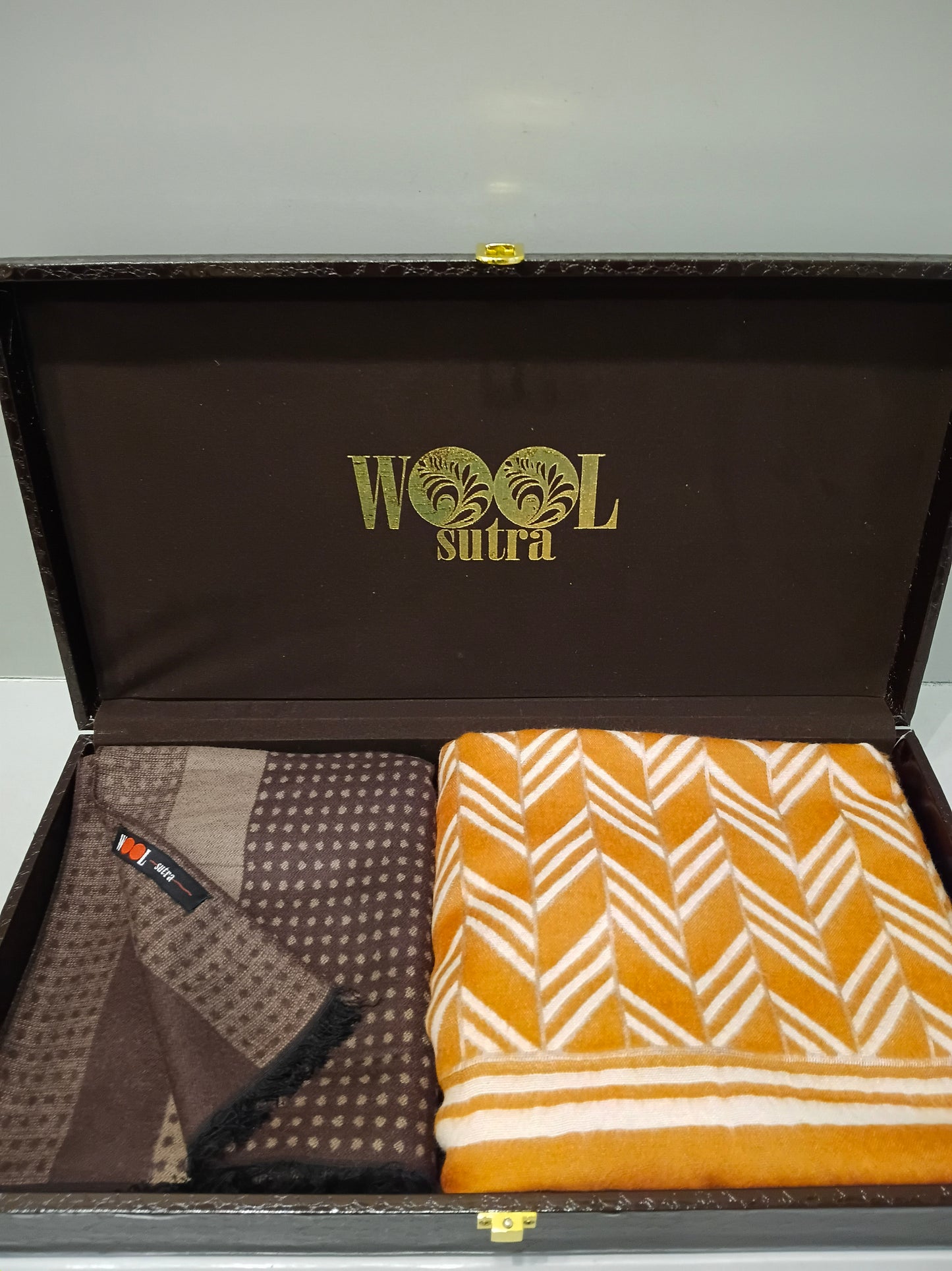 Men’s silk wool + ladies Silk wool stoles