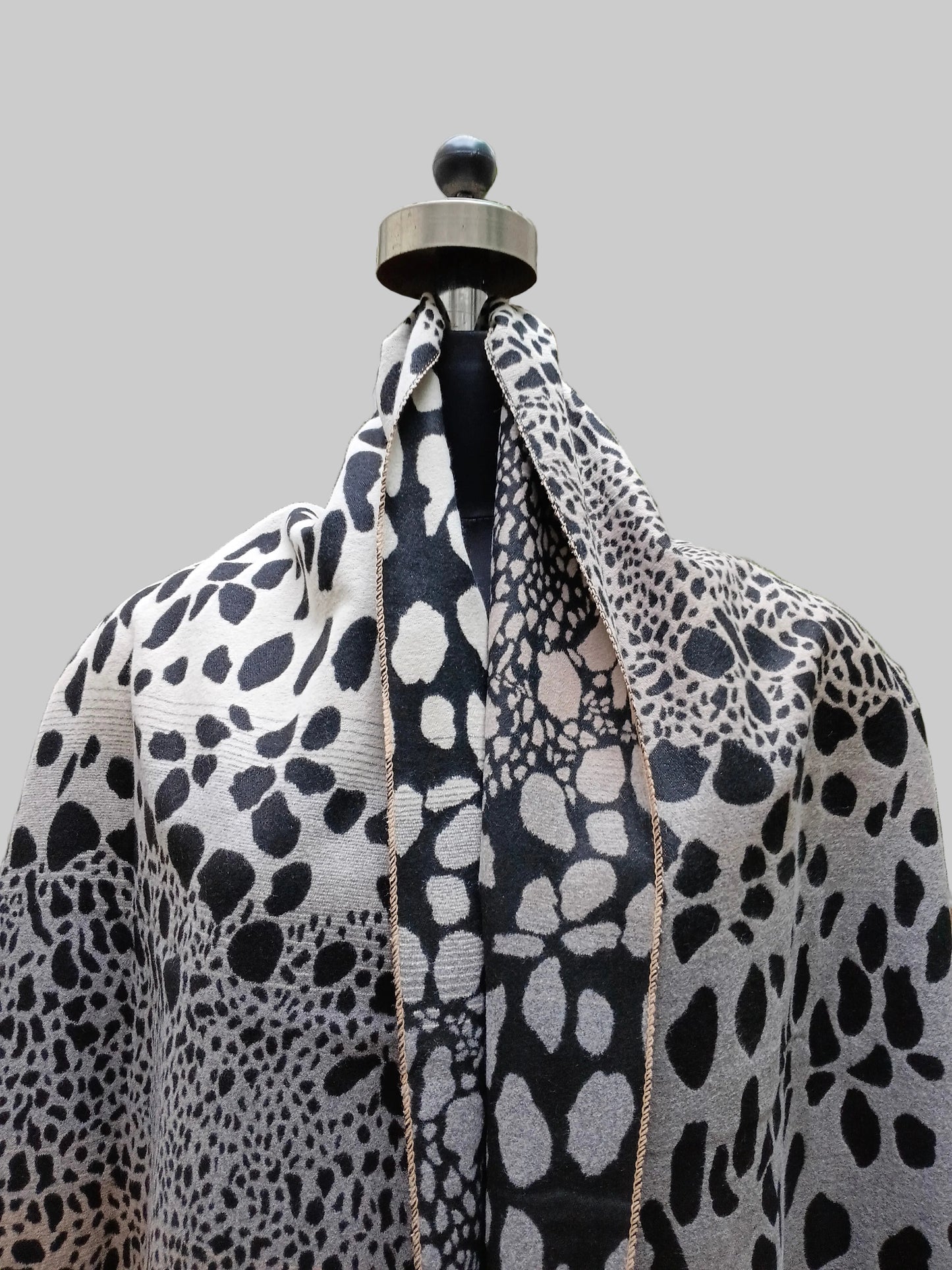 Ladies Silk wool stole